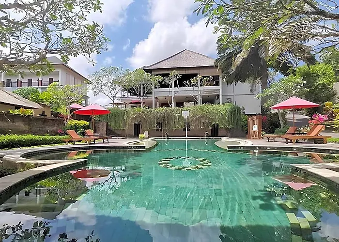 ホテル Furamaxclusive And Ubud