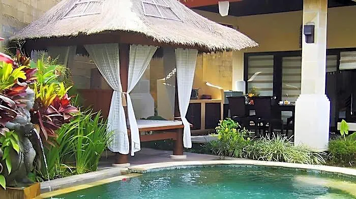 ホテル Furamaxclusive And Ubud 5*